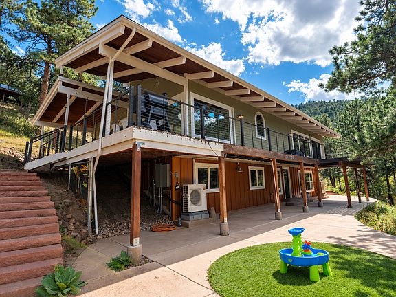 4th image of 565 Timber Ln