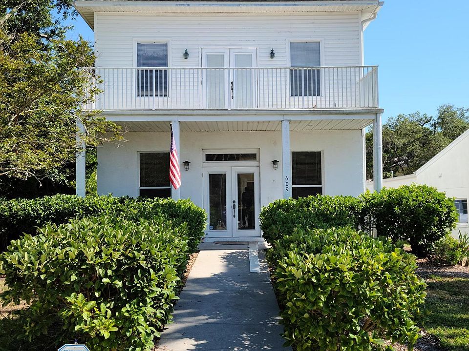 1st image of 609 Crystal Beach Ave
