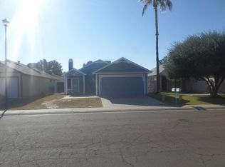 6407 W Christy Dr, Glendale, AZ 85304