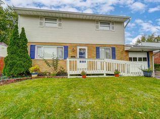 11694 Hanover Rd, Cincinnati, OH 45240