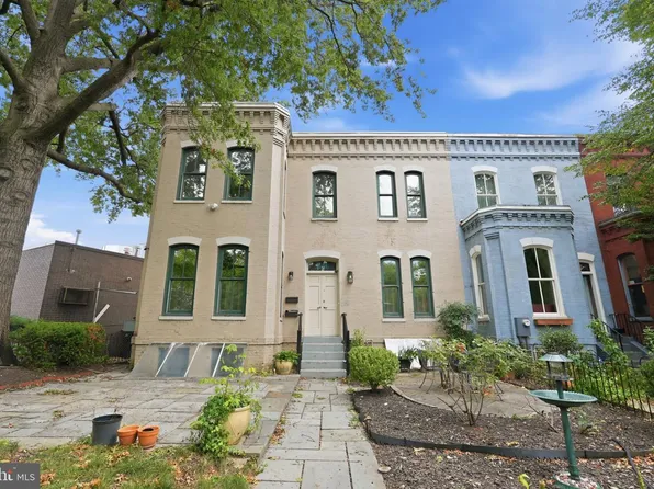 631 N Carolina Ave SE APT 1, Washington, DC 20003
