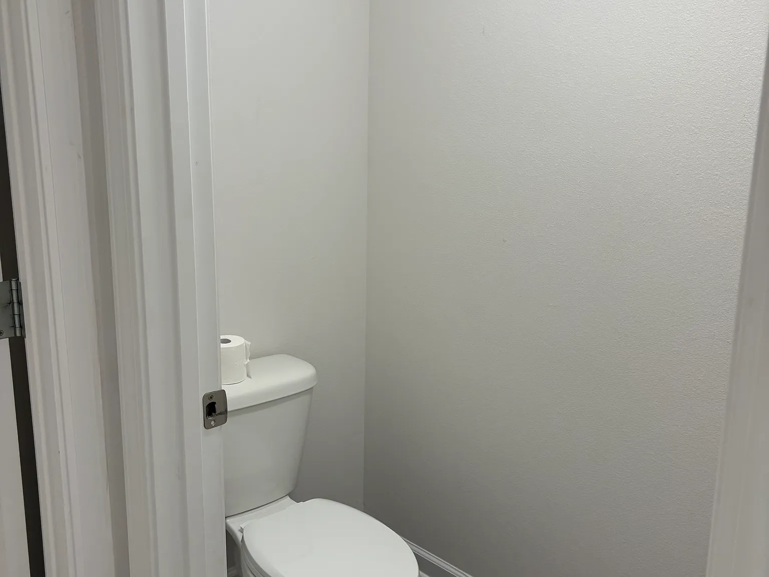 4 bed, 1768 sqft, $2,000 — Photo 2