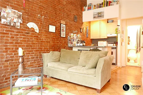 Rented by JK Dansar Corp | media 27