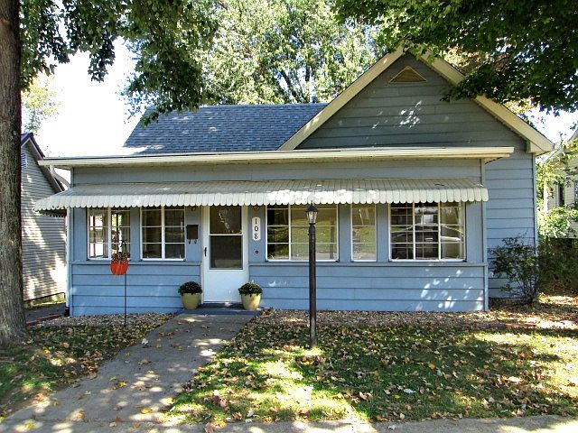 1st image of 108 Oakwood Ave