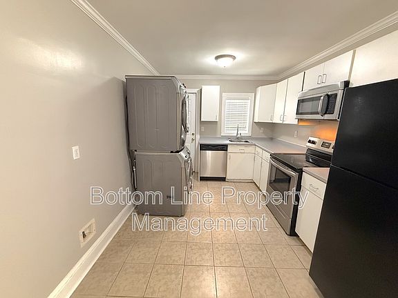 5th image of 1823 Union St