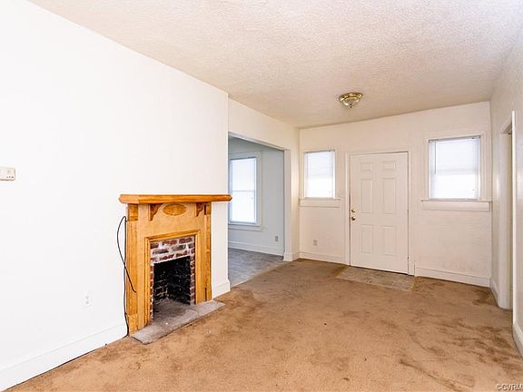 5th image of 415 Brown Ave