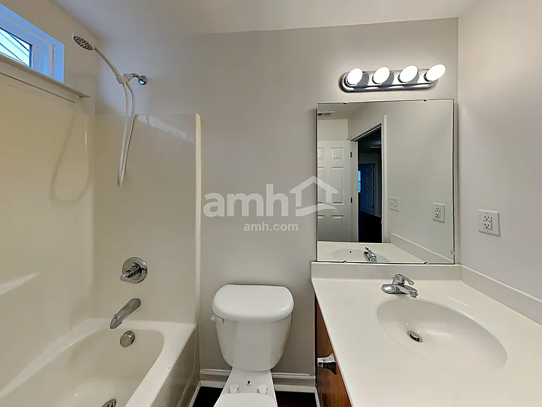 5116 Abercromby St — Photo 19