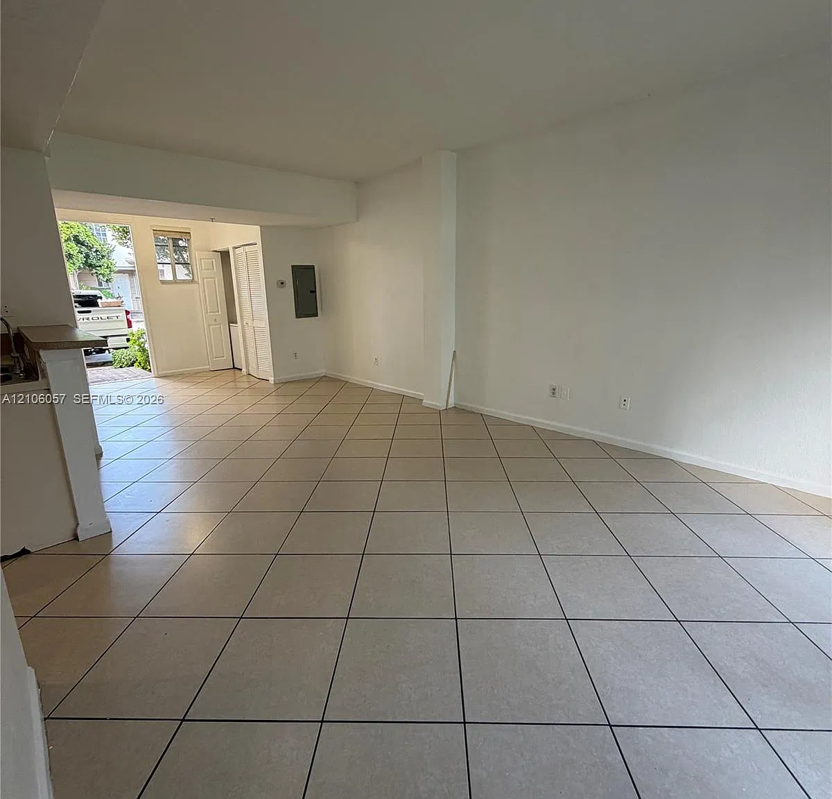 Marsh Harbour 49 Condo — Photo 4