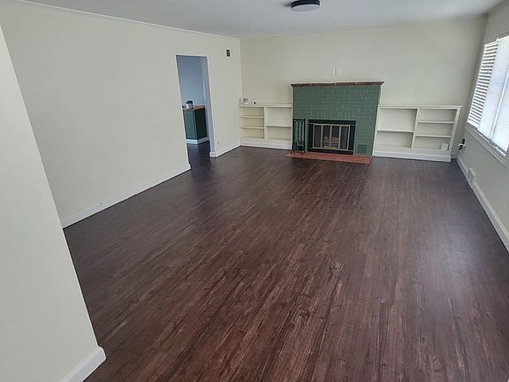 2nd image of 902 E Normal St