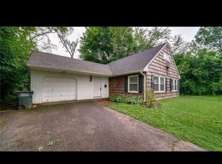 567 Palmetto Rd, Bridgeport, CT 06606
