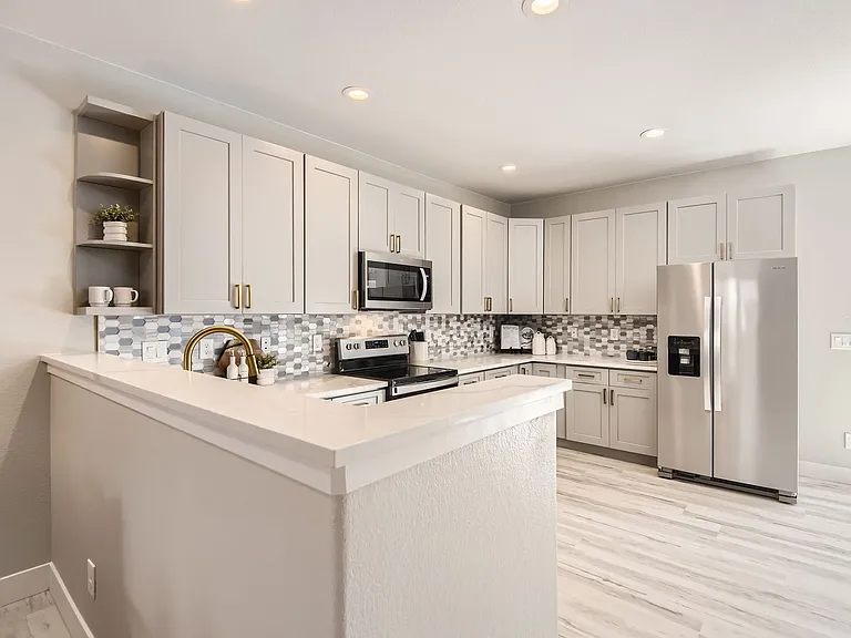 22833 E Briarwood Pl — Photo 3
