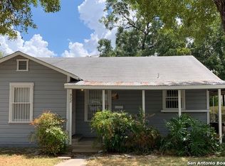 922 Edison Dr, San Antonio, TX 78201