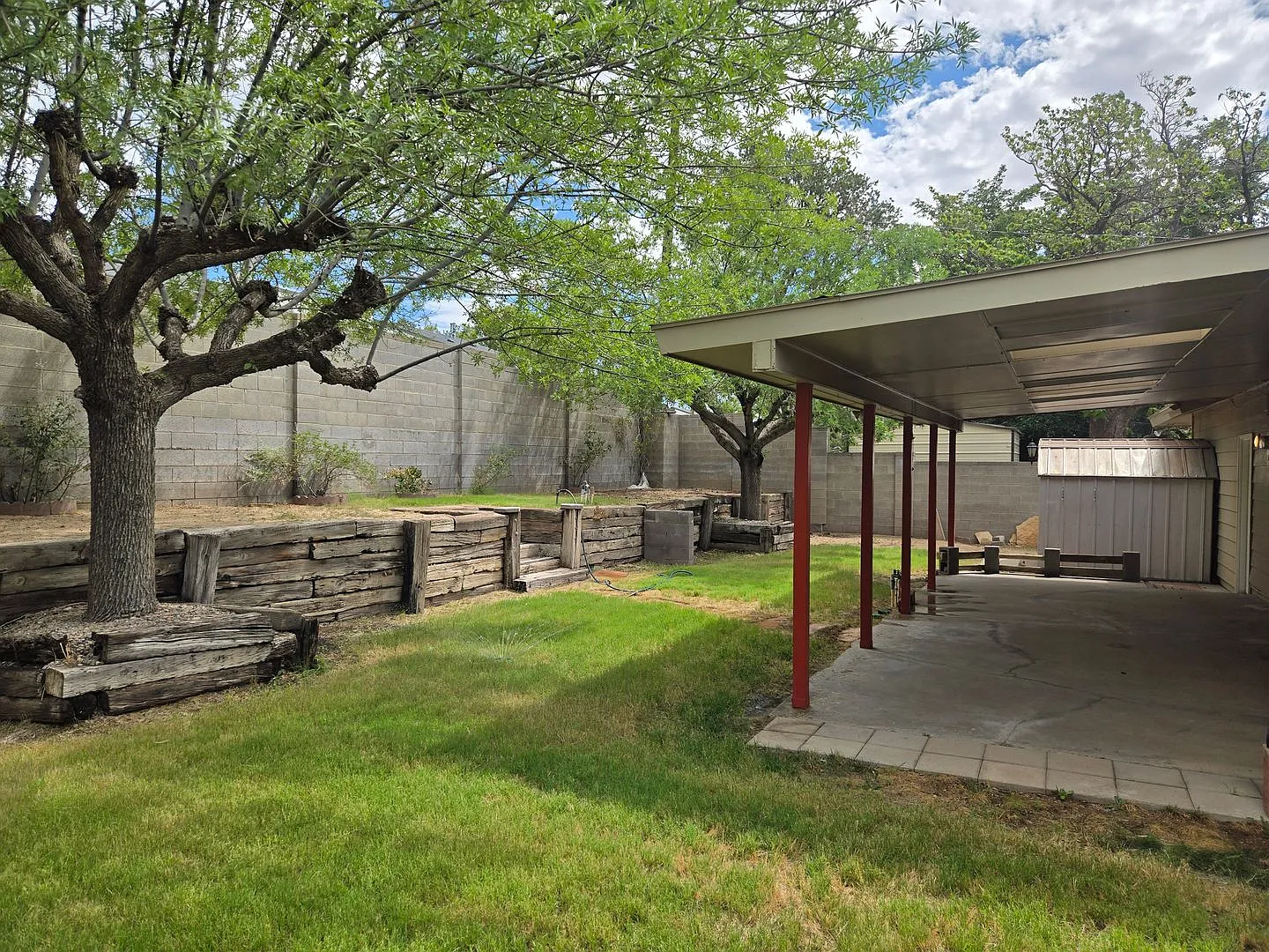 Coming Soon! 9/1/2026 Beautifully Updated Ne Heights 3 Bedroom 2 Bath 2 Car Garage With Larger Ya... — Photo 4