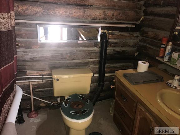 3rd image of 4238 Shoup St
