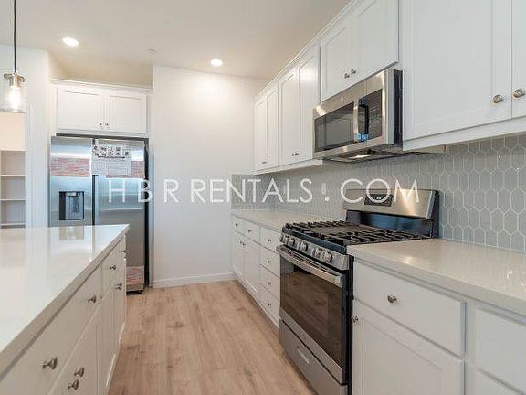3rd image of 1033 Osprey Dr