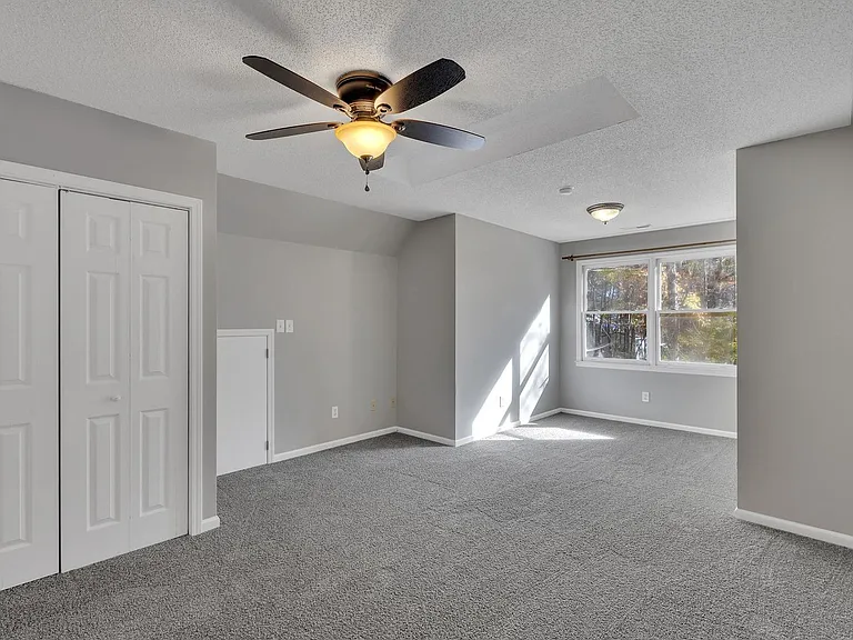 107 Dockside Dr — Photo 23