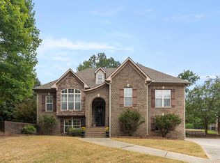 101 Lauchlin Ln, Pelham, AL 35124