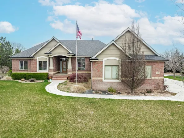 214 N Gateway Cir, Wichita, KS 67230