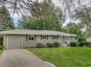 519 S 68th St, Omaha, NE 68106
