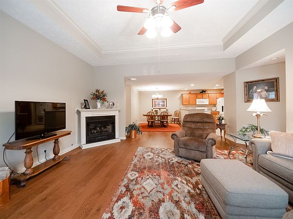4th image of 8271 Wyntree Villas Dr
