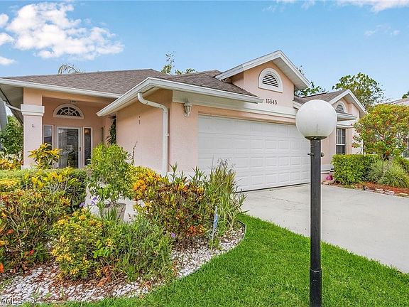 3rd image of 13545 Admiral Ct