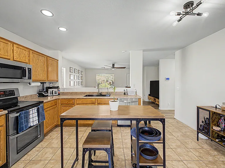 44836 W Gavilan Dr — Photo 12