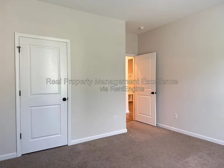 101 Brody Pine Way — Photo 30
