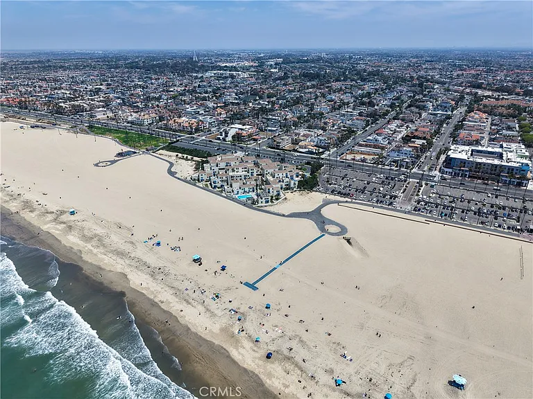 711 Pacific Coast Hwy #325 — Photo 38