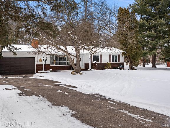 4th image of 7192 Torrey Rd