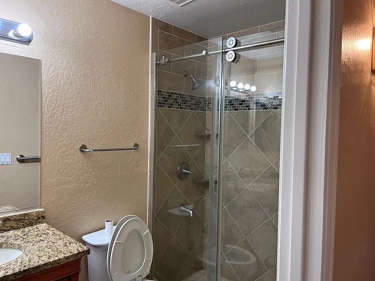 4746 W Carla Vista Dr — Photo 17