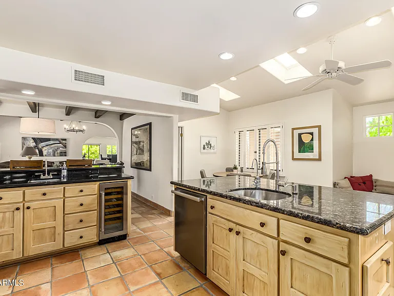 1063 N Boulder Dr — Photo 9