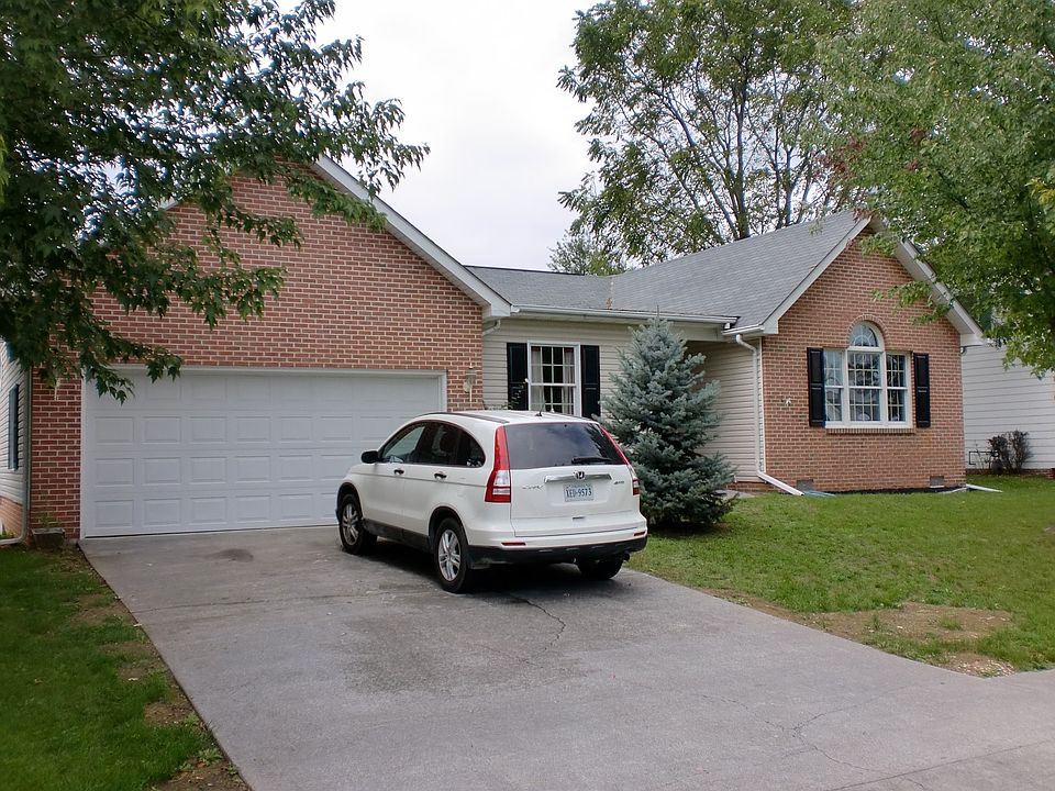 1st image of 305 W Cedarmeade Ave