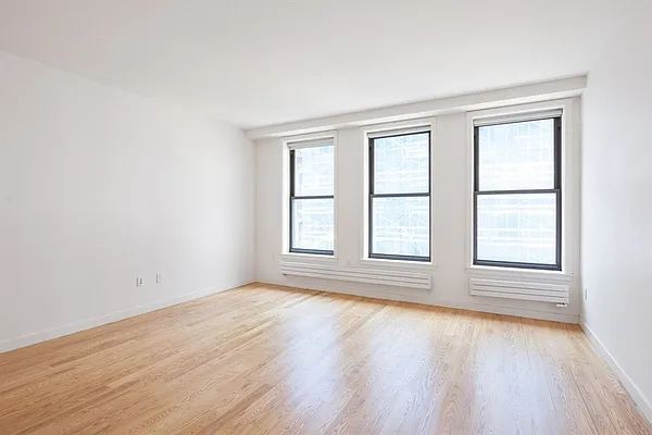 Rented by Compass | media 8