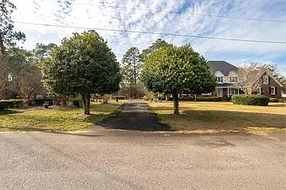 681 Marlborough Dr — Photo 59