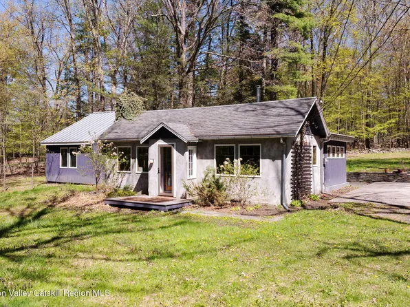 171 W Hurley Road, Woodstock, NY 12498