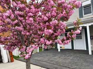 14 Bay State Rd #2, Cambridge, MA 02138