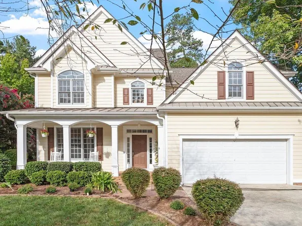 121 Old Larkspur Way, Chapel Hill, NC 27516