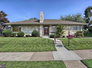 419 W Areba Ave, Hershey, PA 17033