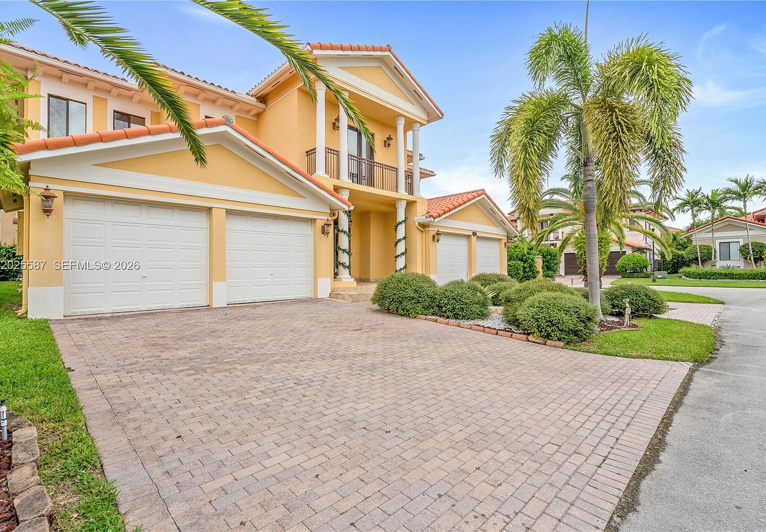 19508 SW 79th Ct, Cutler Bay, FL 33157 | MLS #A12025587 | Zillow