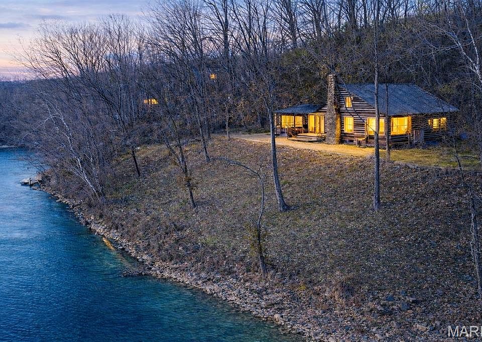 1st image of 13 Walleye Ln