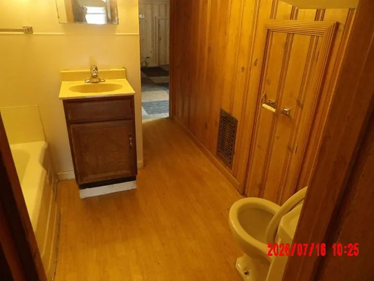 2035 D St #4 — Photo 16