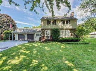 12 Sherwood Ave, Webster, NY 14580
