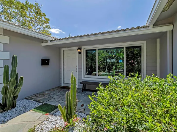 2500 SE 4th Street, Pompano Beach, FL 33062