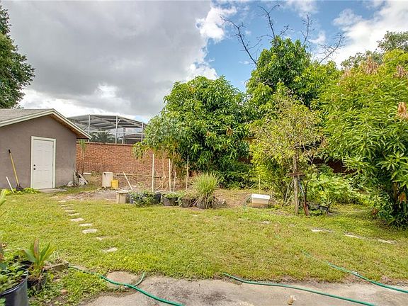 5th image of 1522 Melody Ln