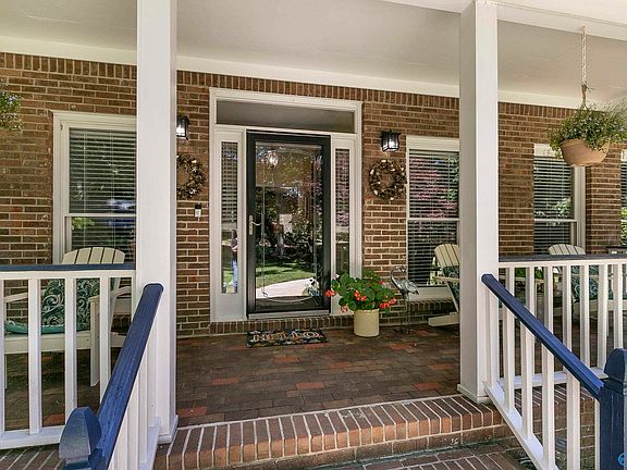 3rd image of 2620 Arlon Owens Cir SE