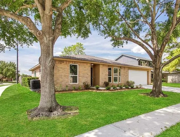 10022 Old Towne Ln — Photo 28