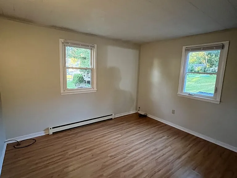 25 Sandy Shore Terrace — Photo 8