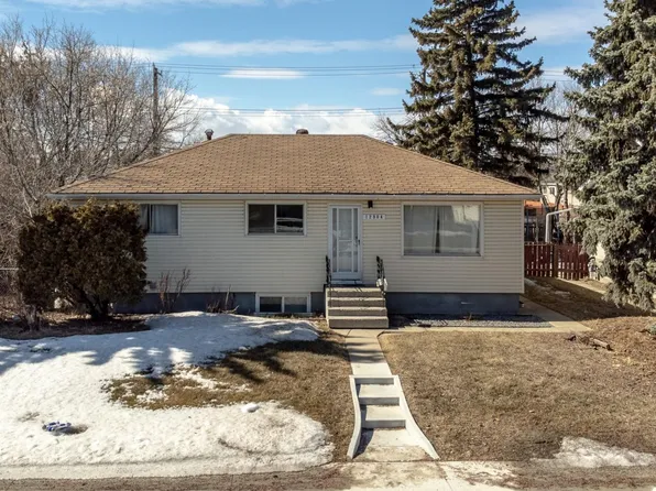 12904 90th St NW, Edmonton, AB T5E 3L8