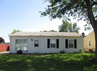 19 Hialeah Dr, Peoria, IL 61607