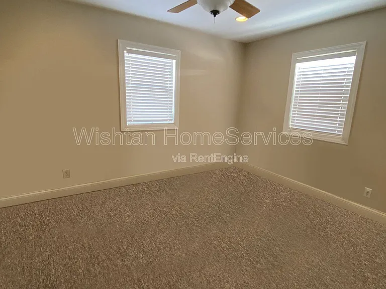 518 W Murray St #B — Photo 3